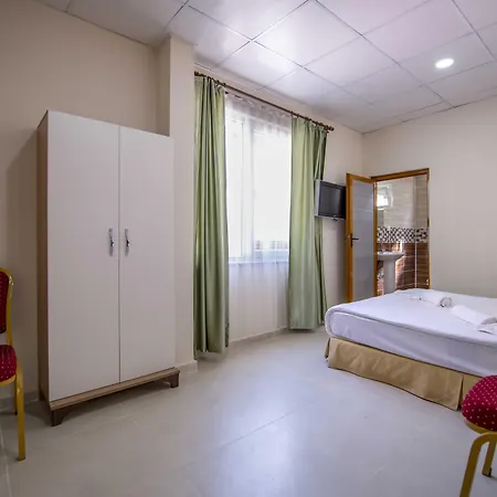 Ahsen Hotel